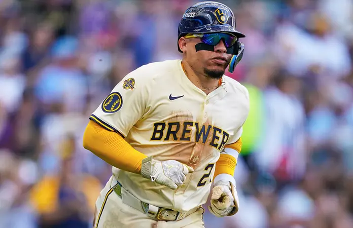 W. Contreras pacta 1 año con Brewers