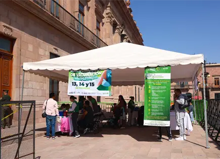 Ya operan m&oacute;dulos de vacunaci&oacute;n contra sarampi&oacute;n en la capital y Soledad