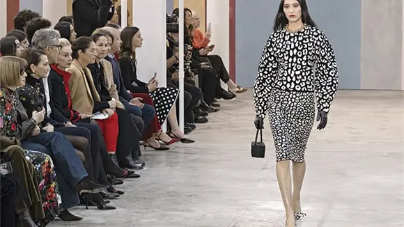 CAROLINA HERRERA Y SU NUEVA COLECCIÓN CAROLINA HERRERA Y SU NUEVA COLECCIÓN