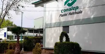 Realizan obras de rehabilitaci&oacute;n en Conalep