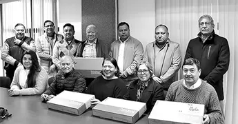 Reconocen a docentes por calidad educativa