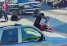 Video | "Diablero" de Abastos da golpiza a motociclista