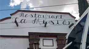 SSPC no logra dar con polic&iacute;as que irrumpieron en restaurante