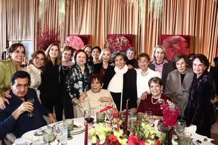 ESPL&Eacute;NDIDA CELEBRACI&Oacute;N