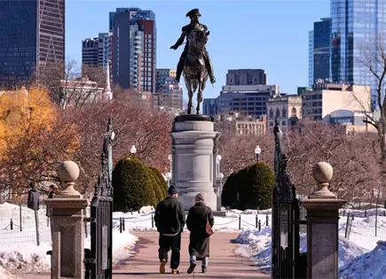 George Washington lidera el sitio de Boston y fortalece la Revoluci&oacute;n