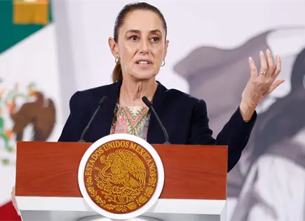 Marx Arriaga deja SEP por desacuerdos en libros de texto