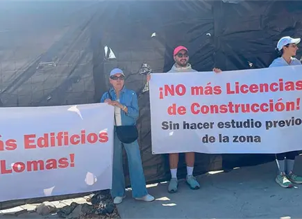 Ofrece EGC di&aacute;logo a vecinos opositores a edificio en Lomas