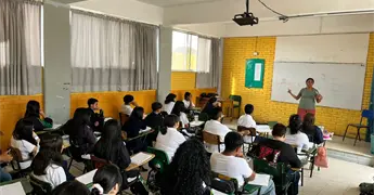 Refuerzan vacunaci&oacute;n contra sarampi&oacute;n en escuelas