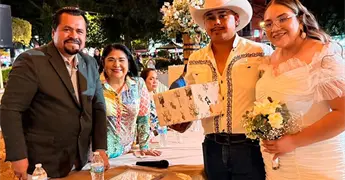 Un amor, un coraz&oacute;n y un destino de parejas