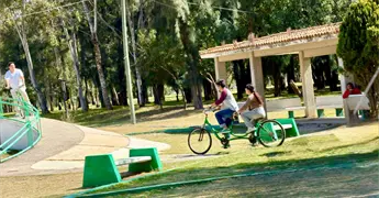 M&aacute;s de 98 mil personas acuden a Tangamanga y Las Camelias