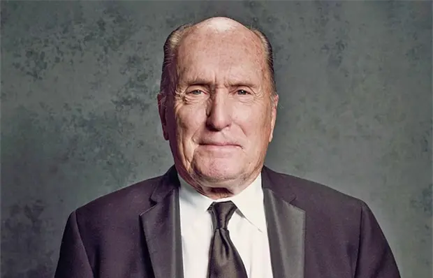 ADI&Oacute;S AL ACLAMADO ACTOR