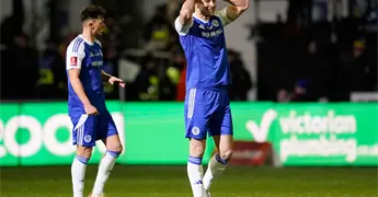 Brentford avanza a quinta ronda Copa FA tras autogol de Macclesfield