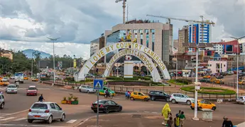 Estados Unidos deporta a migrantes de terceros pa&iacute;ses a Camer&uacute;n