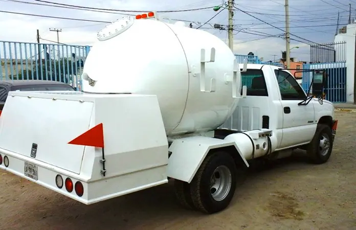 Hacen en SGS revisión de los tanques de almacenamiento de gas