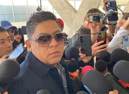 Limitante a maestros es en temas de salud: Gallardo