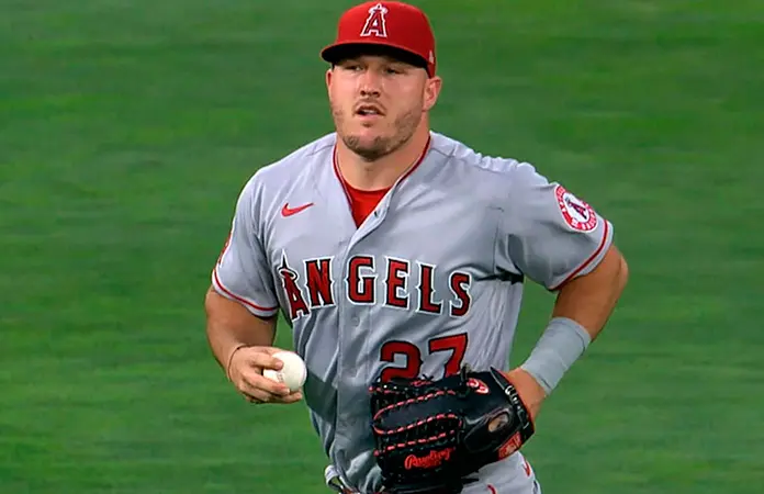 Prefiere M. Trout jugar en los jardines