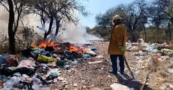 Sofocan voraz incendio en comunidad Quelitalillo