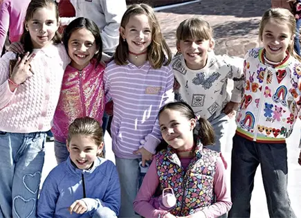 &iexcl;AMIGOS POR SIEMPRE!