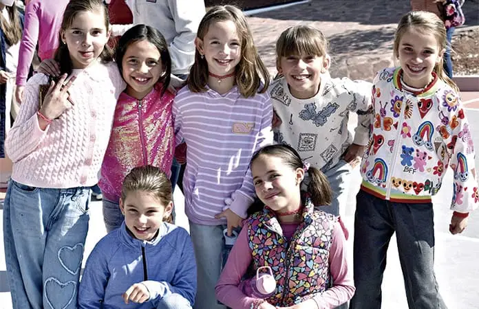 ¡AMIGOS POR SIEMPRE!