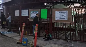 Bloquean clínica del ISSSTE en Xilitla