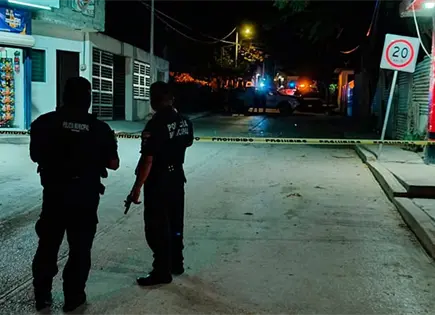 Civiles armados rafaguean vehículo; hombre resulta herido Civiles armados rafaguean vehículo; hombre resulta herido