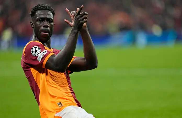 Galatasaray sorprende a la Juve en la repesca
