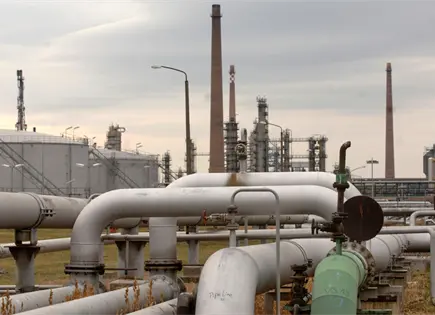 Hungr&iacute;a asegura reservas petroleras tras suspensi&oacute;n de di&eacute;sel a Ucrania