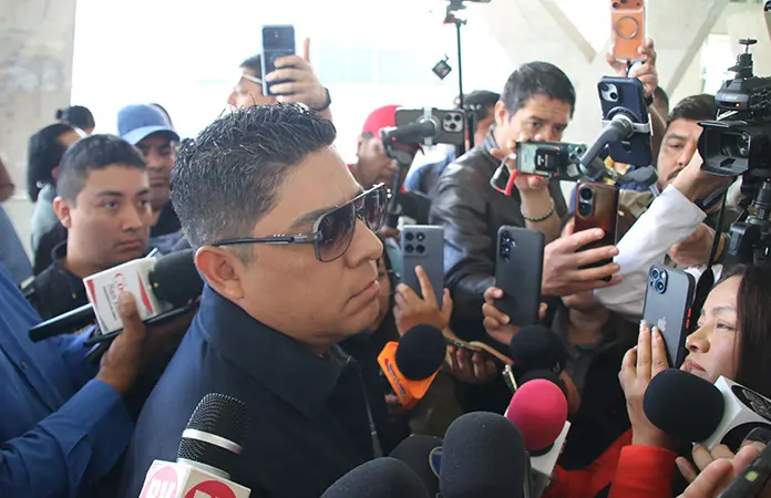 Sólo el titular de la SEGE debe dar información