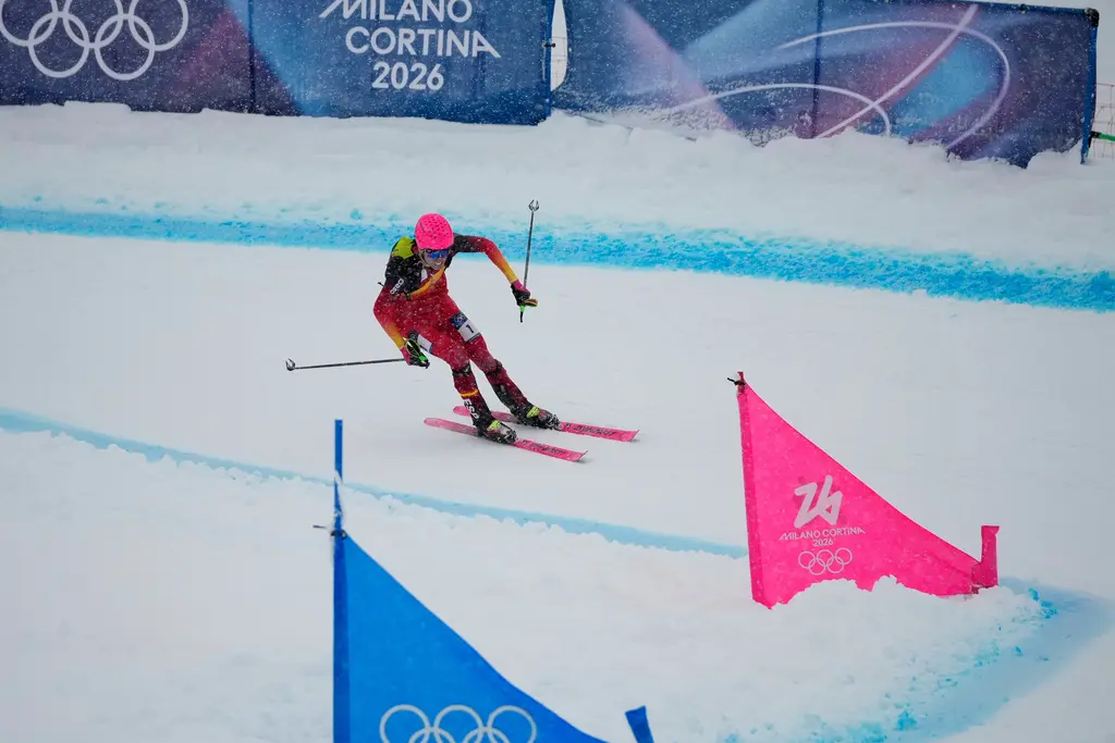 España consigue primer oro invernal desde 1972 con Cardona