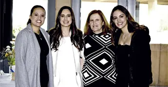 ELEN LA DESPIDEN DE LA SOLTER&Iacute;A