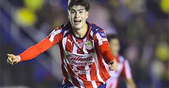Chivas busca liderato ante Tigres en el Universitario