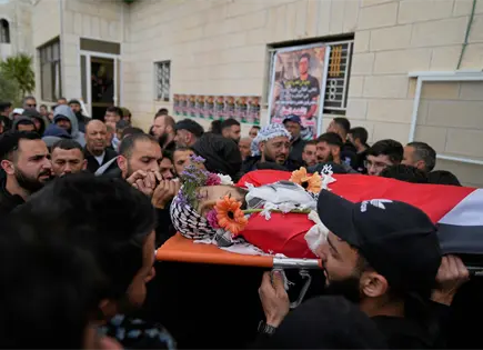 Muere palestino-estadounidense en ataque de colonos en Mukhmas