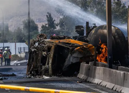 Mueren cuatro tras explosión de pipa gasera en Chile Mueren cuatro tras explosión de pipa gasera en Chile