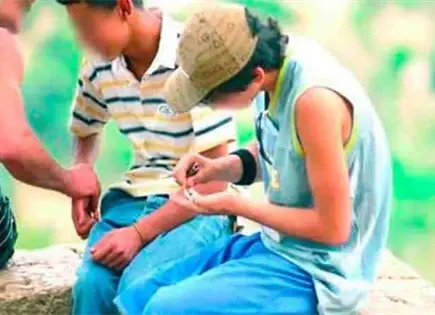 Alertan por consumo de droga en jóvenes Alertan por consumo de droga en jóvenes