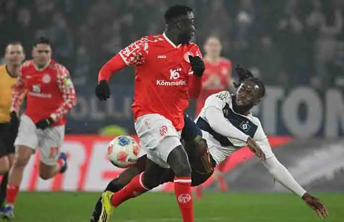 Mainz solo alcanzó a igualar con Hamburg
