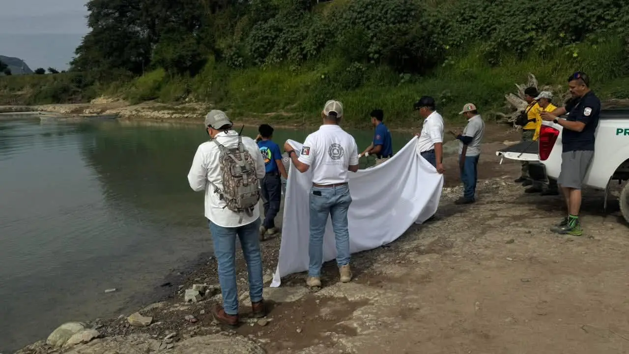 Localizan cuerpo sin vida de joven que se hundió en el río Tampaón