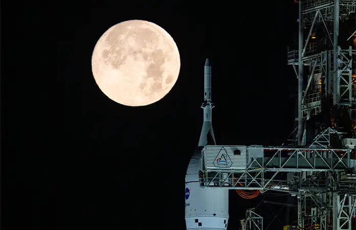 Retrasan lanzamiento de Artemis II, otra vez