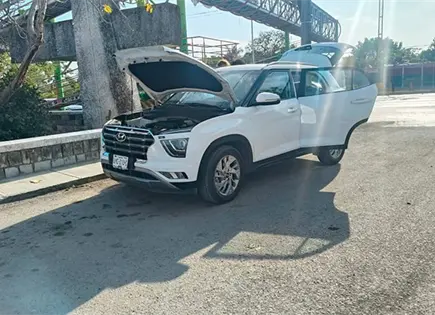 Chocan camionetas por alcance Chocan camionetas por alcance