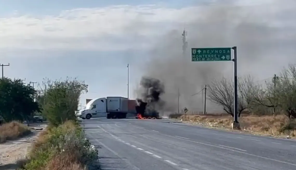 Detienen a dos presuntos responsables de bloqueos e incendios en Mazatlán