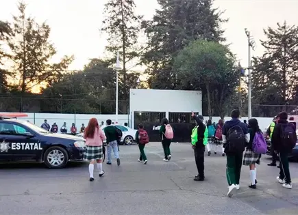 Edomex suspende clases en 14 municipios por hechos en Jalisco