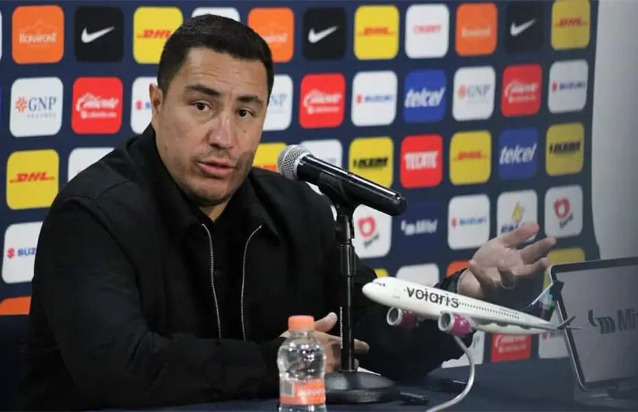 Efra&iacute;n Ju&aacute;rez afirma sentirse tranquilo e ilusionado