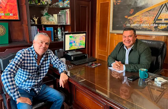 Acerca SAT servicios fiscales a la población