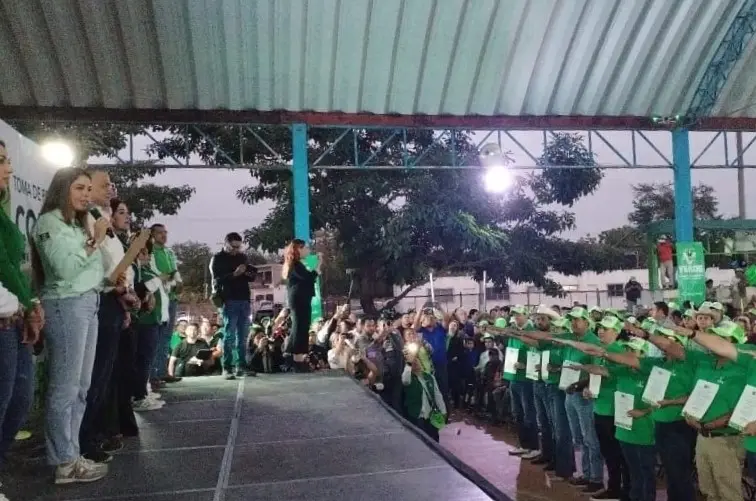 Arman mitin en favor de Ruth González en Valles