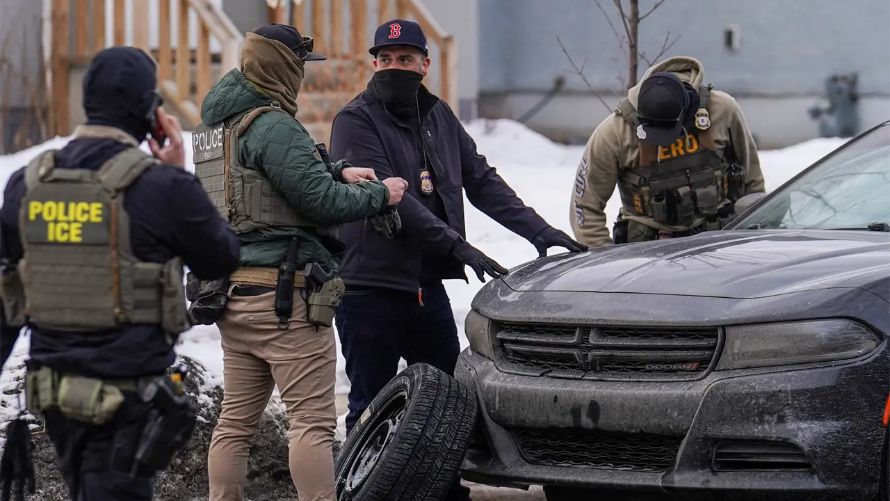 Exabogado del ICE denuncia deficiencias en capacitación de agentes