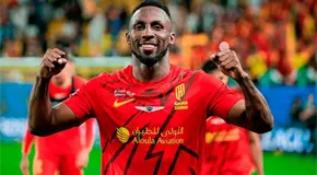 Juli&aacute;n Qui&ntilde;ones alcanza los 70 goles en Arabia Saudita