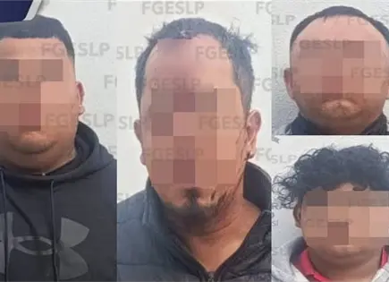 Por robo de refrescos, aprehenden a ladrones Por robo de refrescos, aprehenden a ladrones