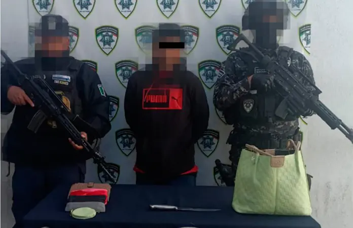 Cae asaltante en la Industrial Aviación