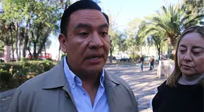 Torres S&aacute;nchez pide dejar dimes y diretes en tema del agua