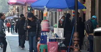 Empleo formal paga 1.8 veces m&aacute;s que el informal