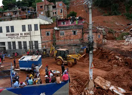 Inundaciones en Minas Gerais dejan 25 muertos y decenas desaparecidos